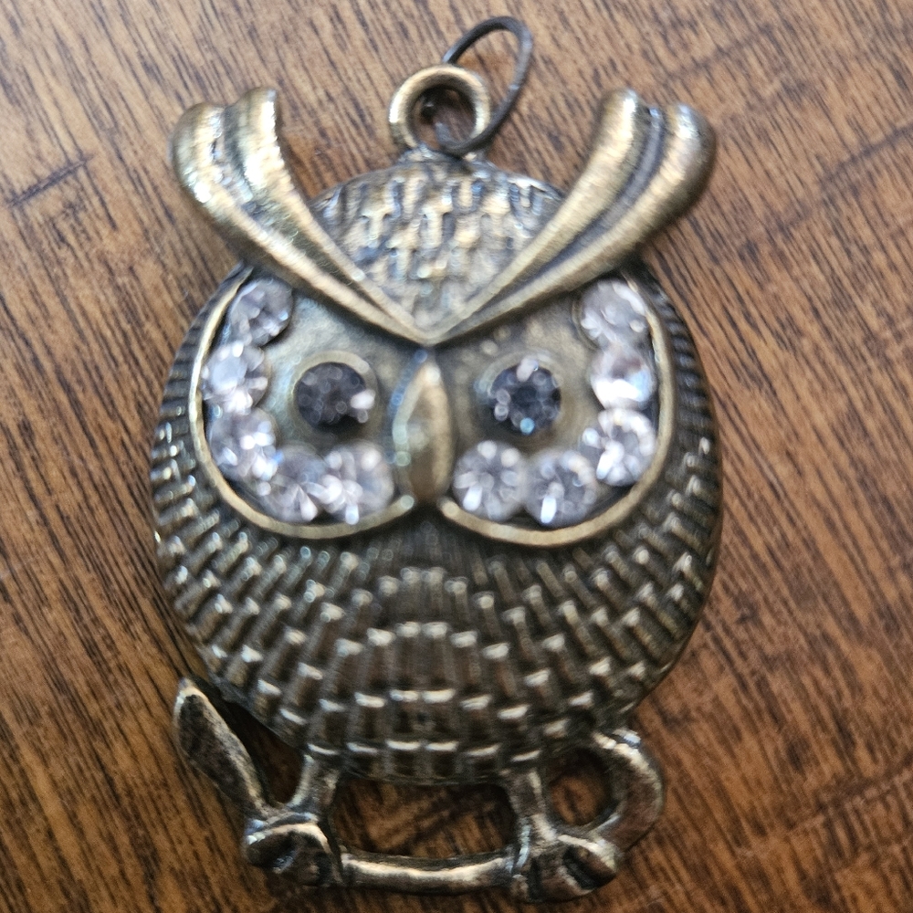 Vintage Gold Owl Pendant with Crystal Accents